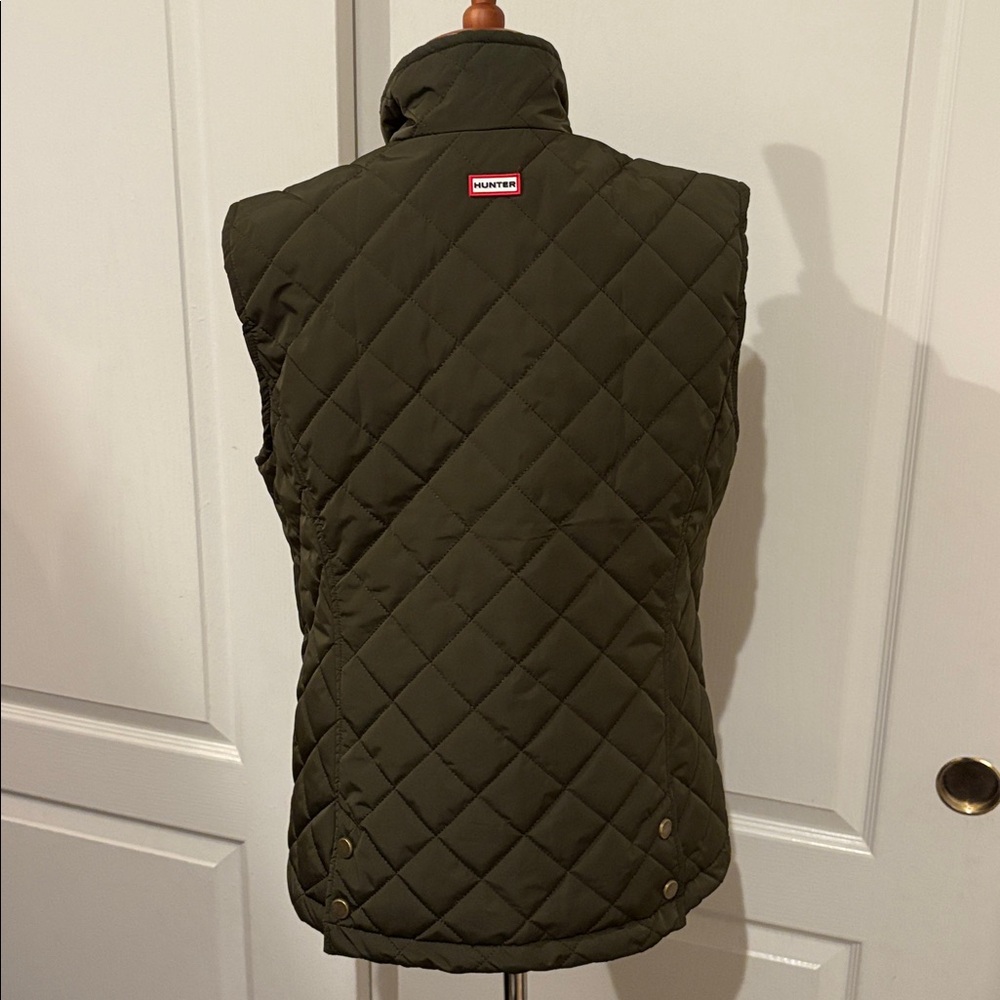 HUNTER Olive Quilted Women's Vest - Picture 6 of 9